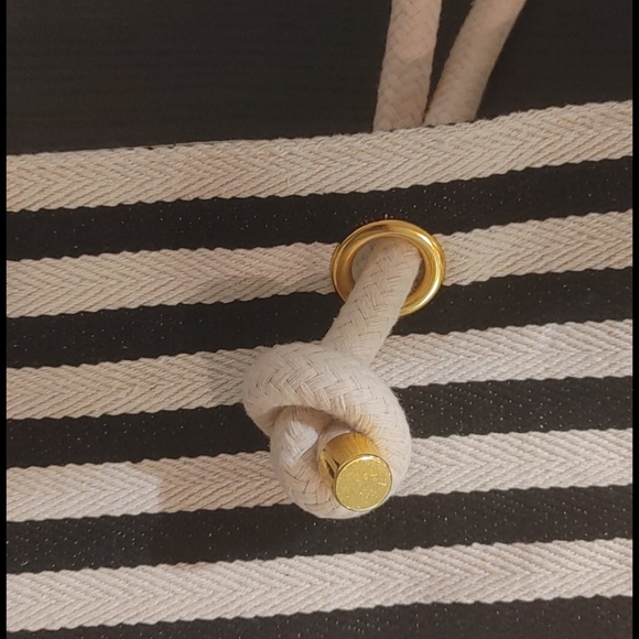 Lancome Bag - Picture 4 of 4